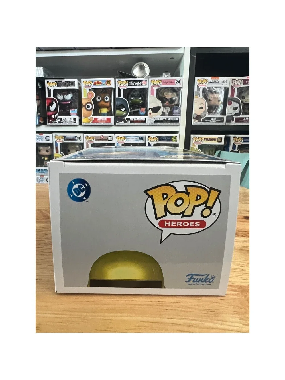 NEW IN HAND Hammer of Boravia Superman Funko Pop #583 Movies DC Comics Detective
